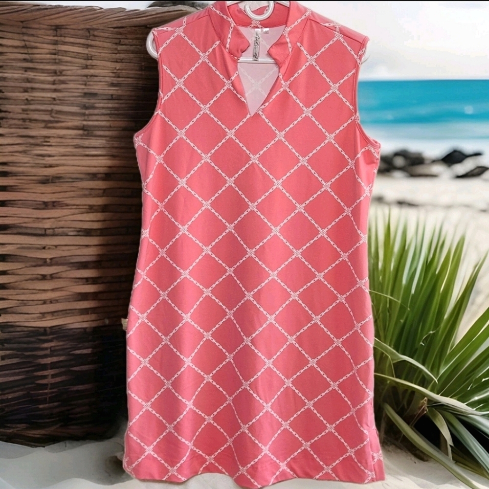 Sleeveless Pink Lattice Shift Dress